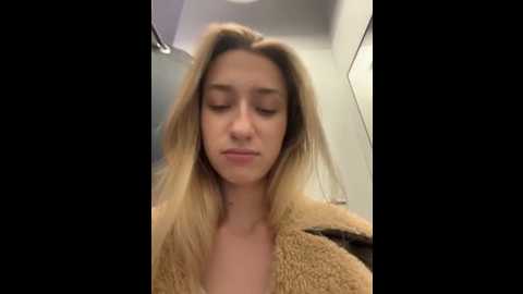 lia__love @ stripchat on 20251111