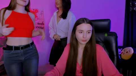 pure_radiance1 @ stripchat on 20251111