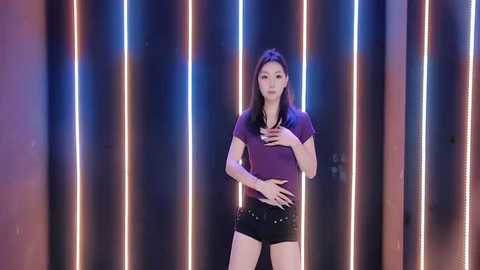 queen_001 @ stripchat on 20251111