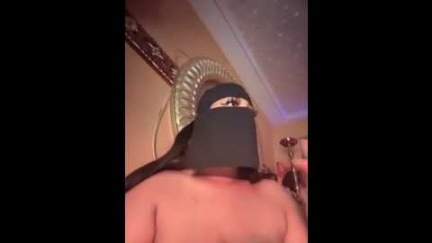 queentaraf999 @ stripchat on 20251111