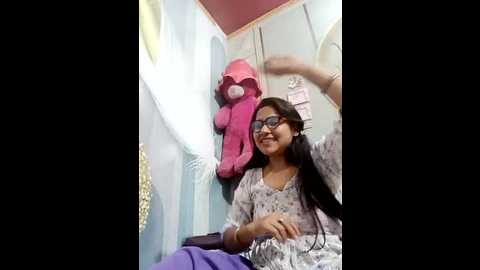 urvashi01224 @ stripchat on 20251111