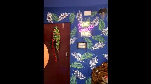 v_hot_sweti @ stripchat on 20251111