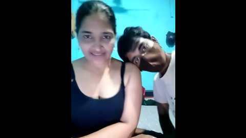 coupleshow_432 @ stripchat on 20251112