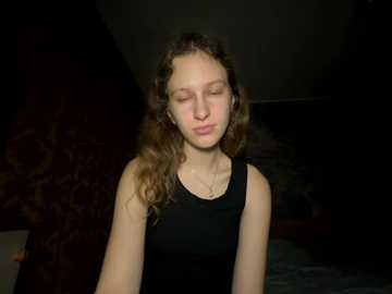 eva_angel3 @ stripchat on 20251112