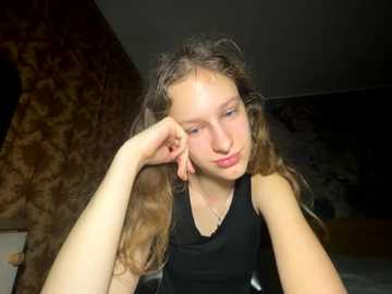 eva_angel3 @ stripchat on 20251112