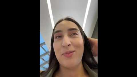 holly_play @ stripchat on 20251112