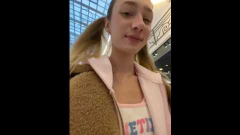 lia__love @ stripchat on 20251112