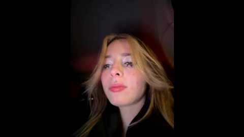 loraadoll @ stripchat on 20251112