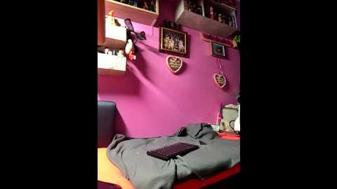 sexymelli18 @ stripchat on 20251112