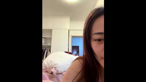 vivi_tara @ stripchat on 20251112