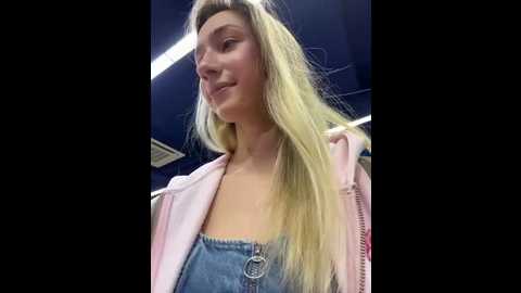 lia__love @ stripchat on 20251113