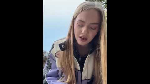 milamoone @ stripchat on 20251113