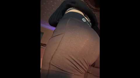 queentaraf999 @ stripchat on 20251113