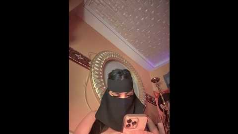 queentaraf999 @ stripchat on 20251113