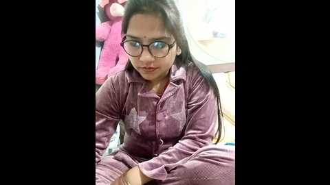 urvashi01224 @ stripchat on 20251113