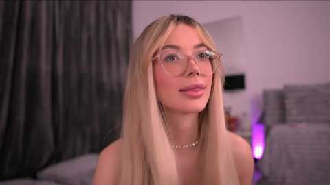 kyliejoyce @ stripchat on 20251114