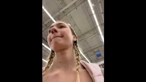 lia__love @ stripchat on 20251114