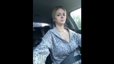 love_bri @ stripchat on 20251114