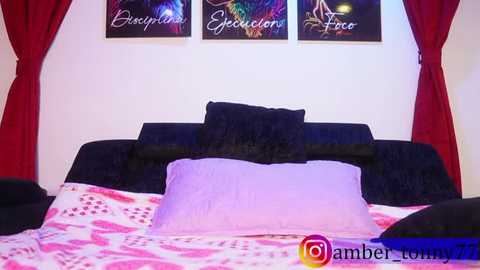 amber_tonny77 @ stripchat on 20251115