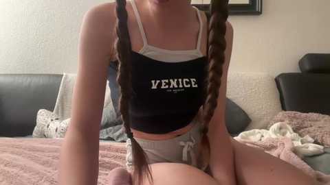 lovejunky18 @ stripchat on 20251115