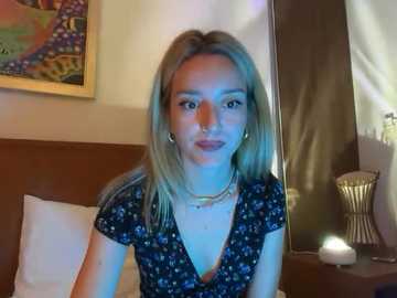 sirenabelle @ stripchat on 20251115