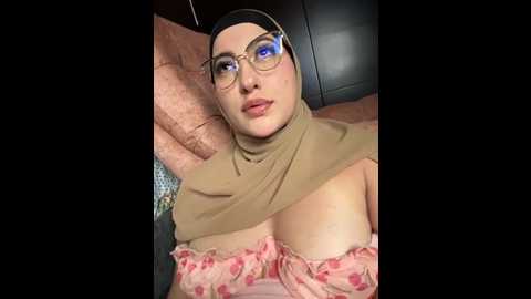 badra_abaid @ stripchat on 20251116