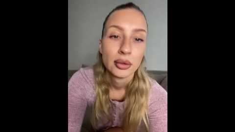 belle98 @ stripchat on 20251116