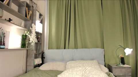 dreamygleam @ stripchat on 20251116