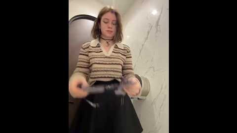 lucy_joy @ stripchat on 20251116