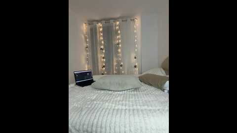 streetdoll @ stripchat on 20251116