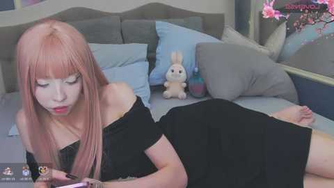 evelyn_neal @ stripchat on 20251117