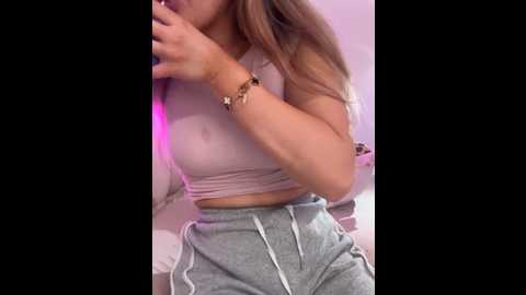 holly_glamour @ stripchat on 20251117