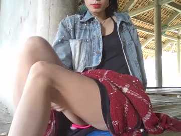 ladygirrl22 @ stripchat on 20251117