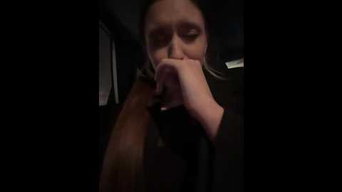 lali_lu @ stripchat on 20251117