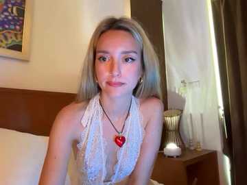 sirenabelle @ stripchat on 20251117