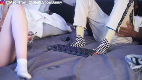 steffi_snowbunny @ stripchat on 20251117