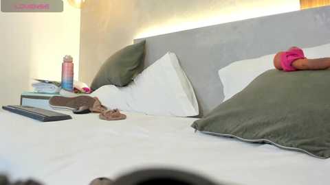 alma_fenix @ stripchat on 20251118