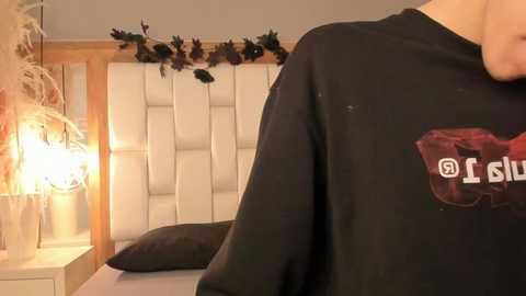 daphne_and_roger @ stripchat on 20251118