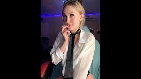 good__girl_ @ stripchat on 20251118