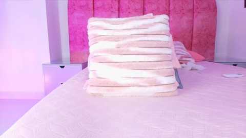 kendal_rossi @ stripchat on 20251118