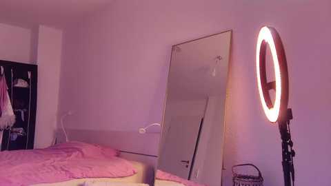 lillaluvv9 @ stripchat on 20251118