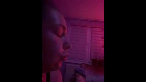 rosegold69 @ stripchat on 20251118