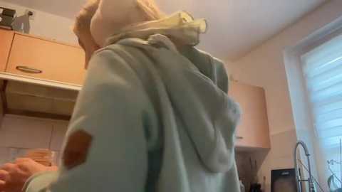 s_te_fan_i @ stripchat on 20251118