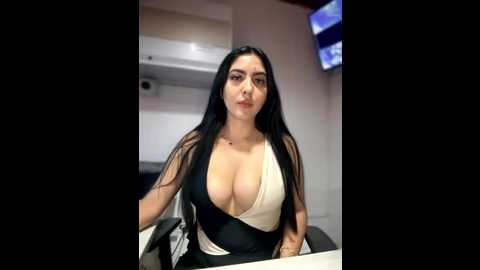 sofia_collins_ @ stripchat on 20251118