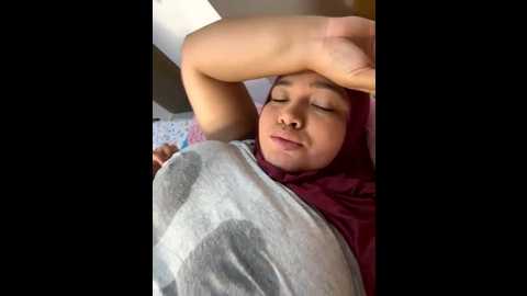 sweetmuslim01 @ stripchat on 20251118