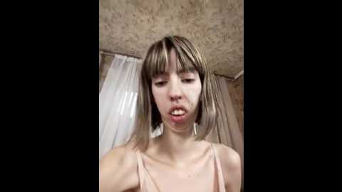 unusual_g @ stripchat on 20251118