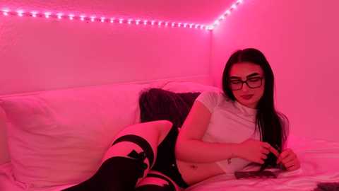 adelinaalia @ stripchat on 20251119