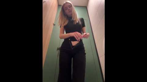 baravisha @ stripchat on 20251119