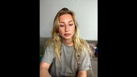 belle98 @ stripchat on 20251119