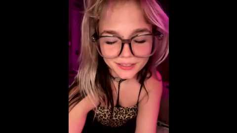 cutiepiespanks @ stripchat on 20251119